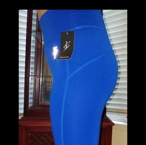 NEW yoga pants